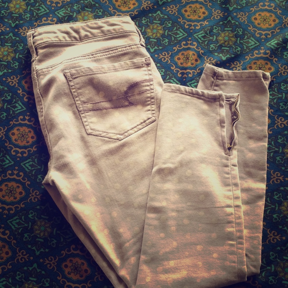 American Eagle Lavender Jegging with polka dots